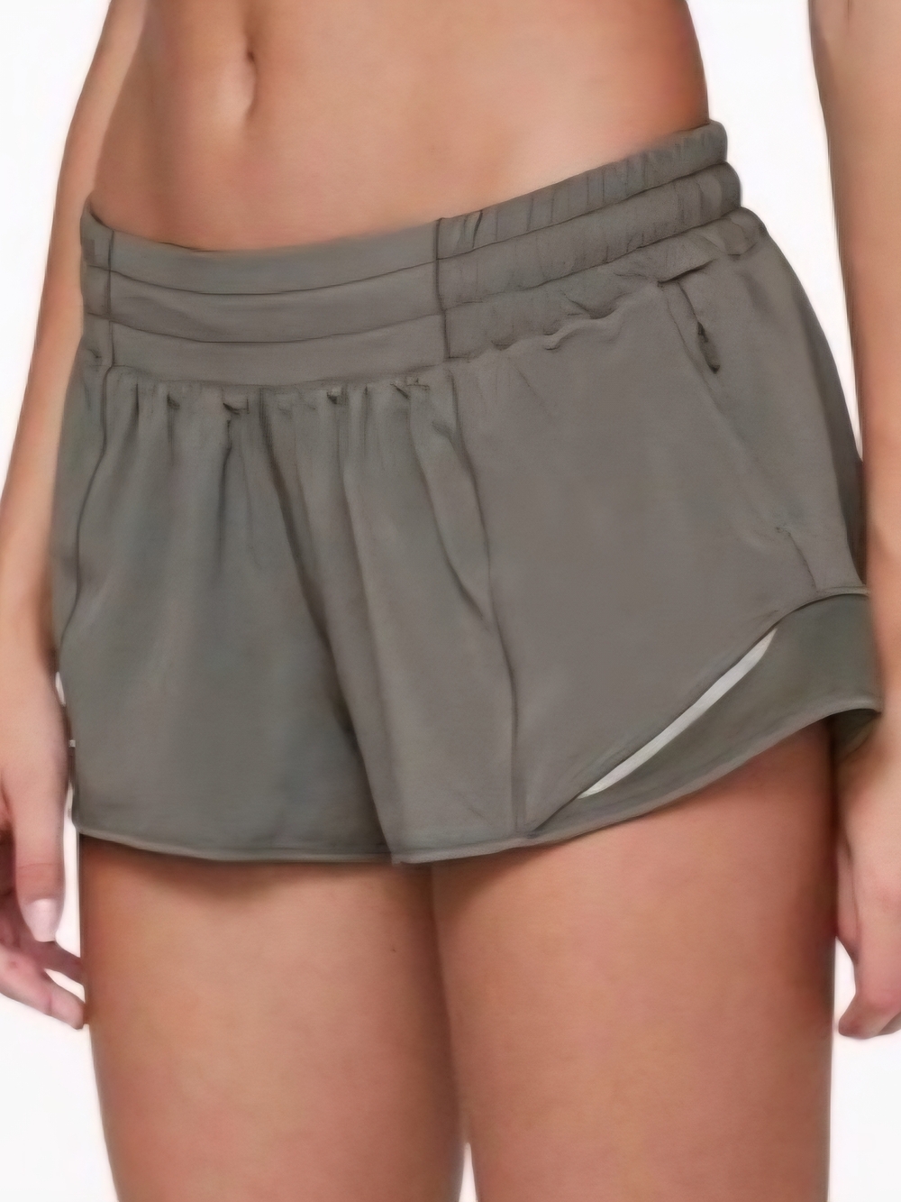 Lululemon Preloved.  Rare 2.5" Hotty Hots.  Solar Gray.  sz 14